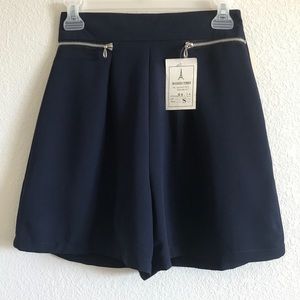 NWT Forever In Style Dark Blue Women’s Short